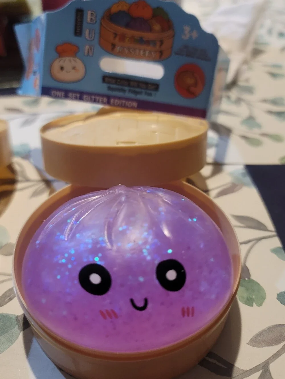 N/A soft glitter